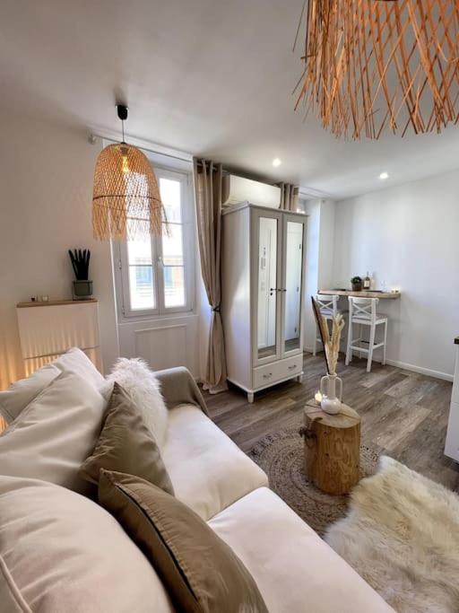 Studio 2 Neuf A 100M Des Plages Et De La Gare Saint-Raphaël Εξωτερικό φωτογραφία